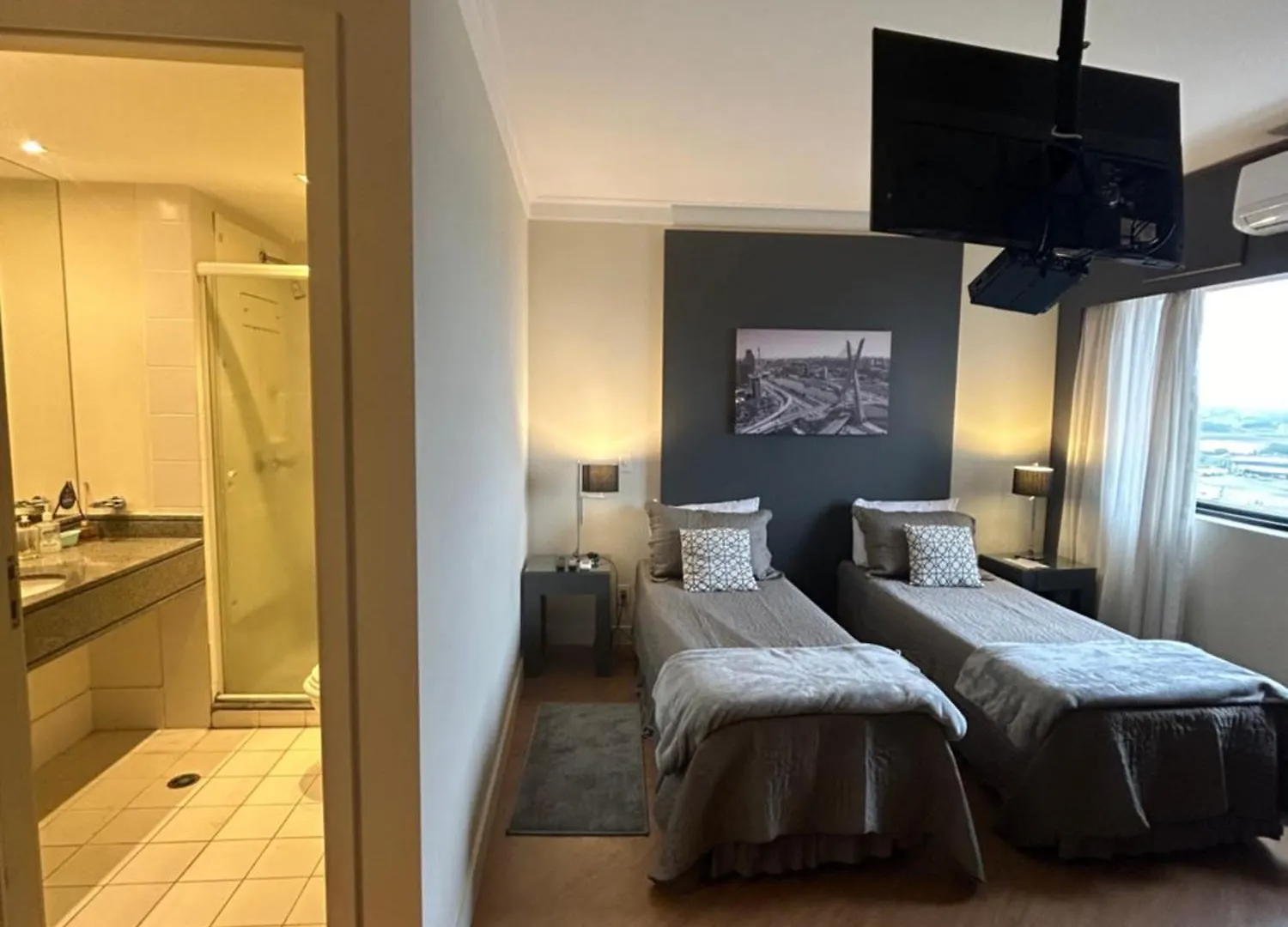 Flat Aeroporto Congonhas Nobil Vista Pista Garagem Gratis 2005 Apartamento São Paulo